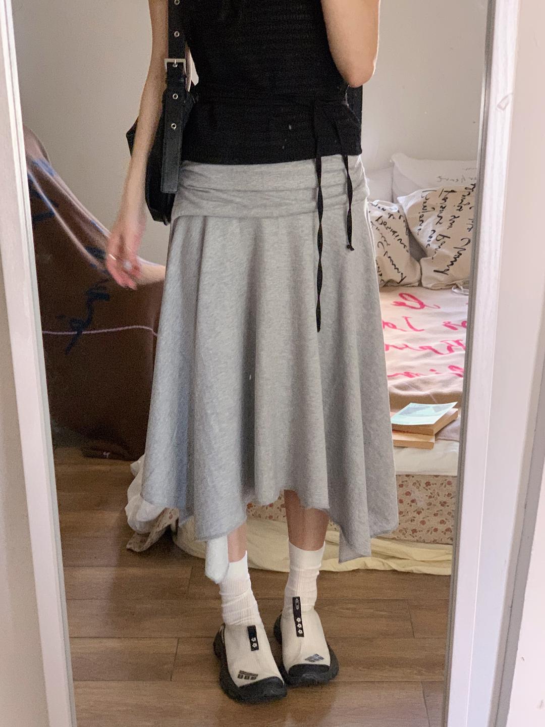 유리에 포지 언발 플레어 skirt - 2color (힙/빈티지/발레코어/페미닌/쭈리/미디스커트)