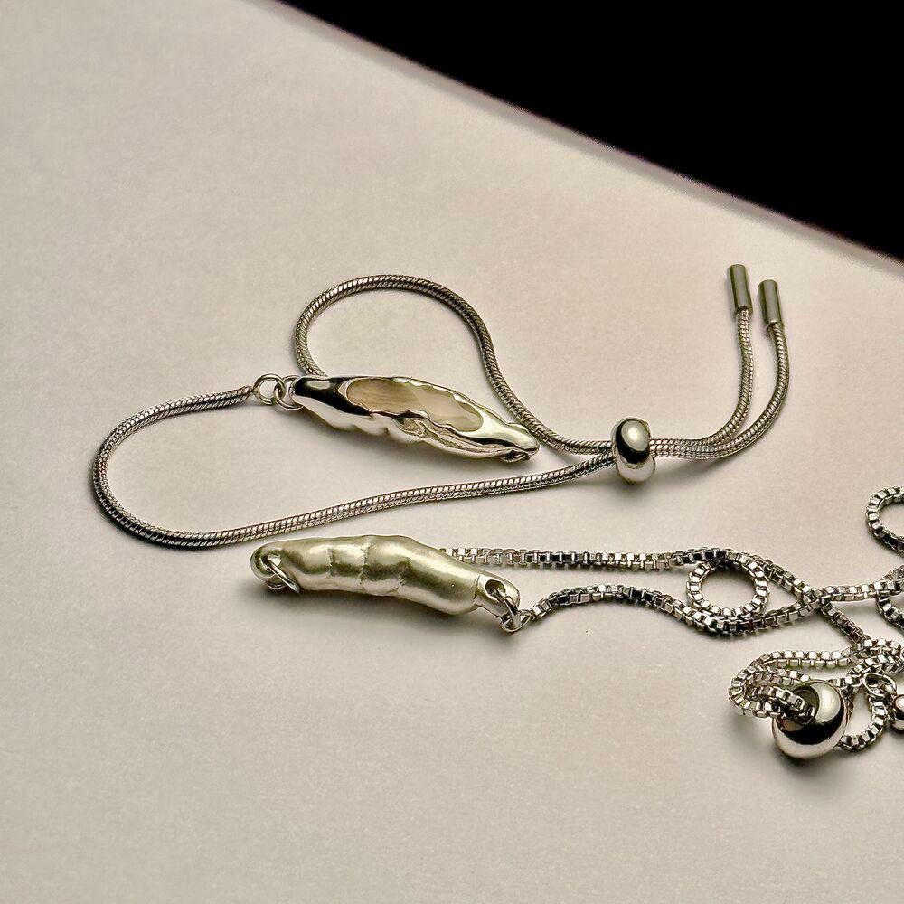 Bean Pod Hug B_콩깍지 팔찌