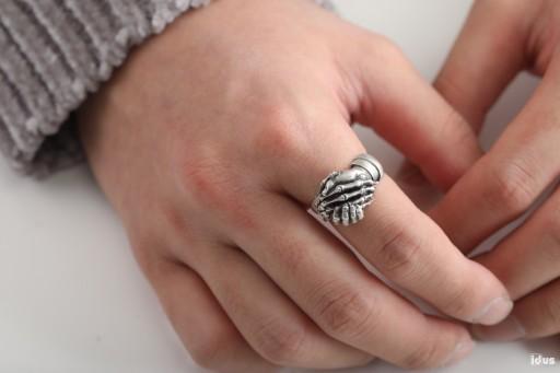 Death hands ring(데스 핸즈 링)