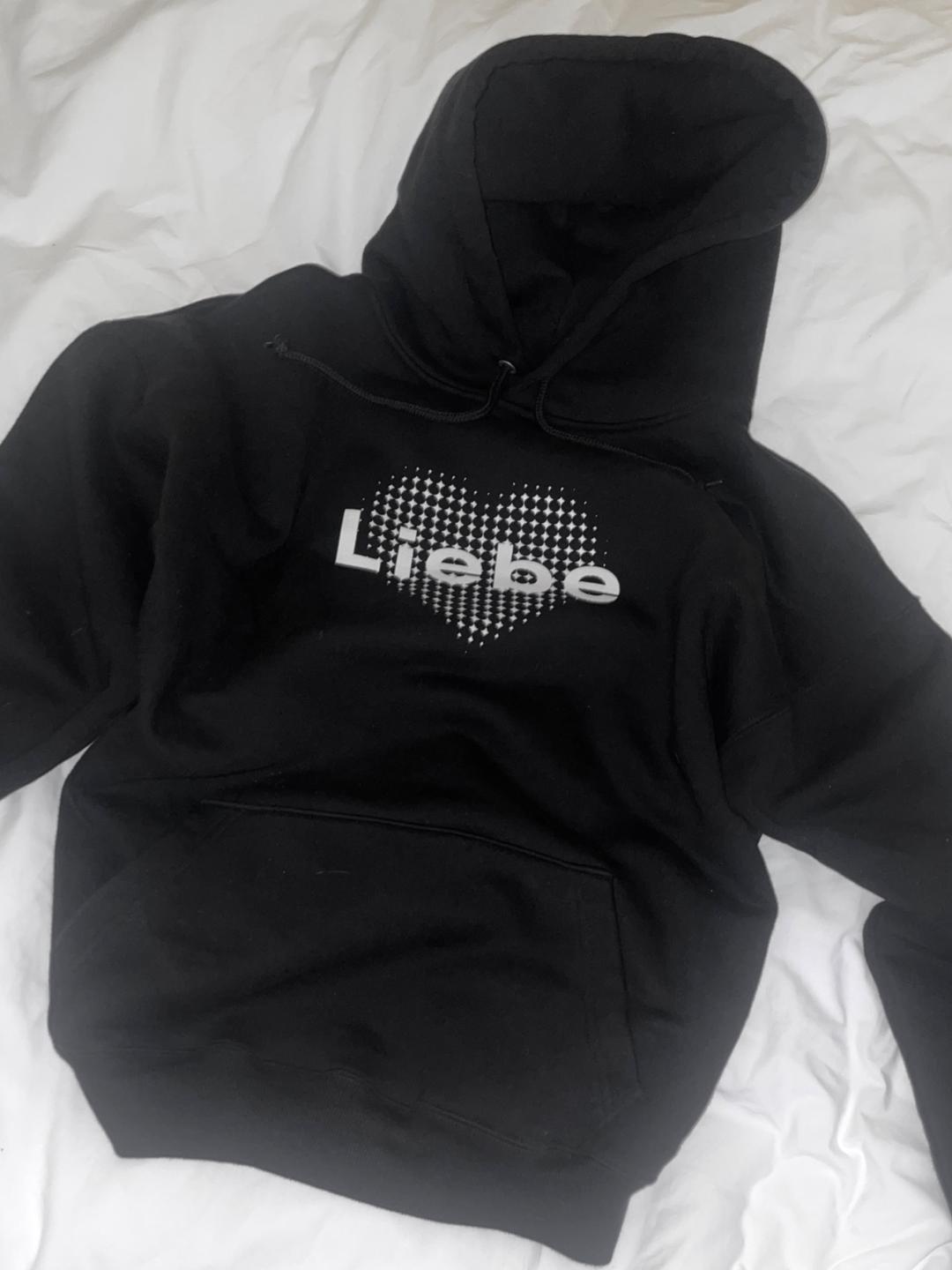 LIEBE HOODIE