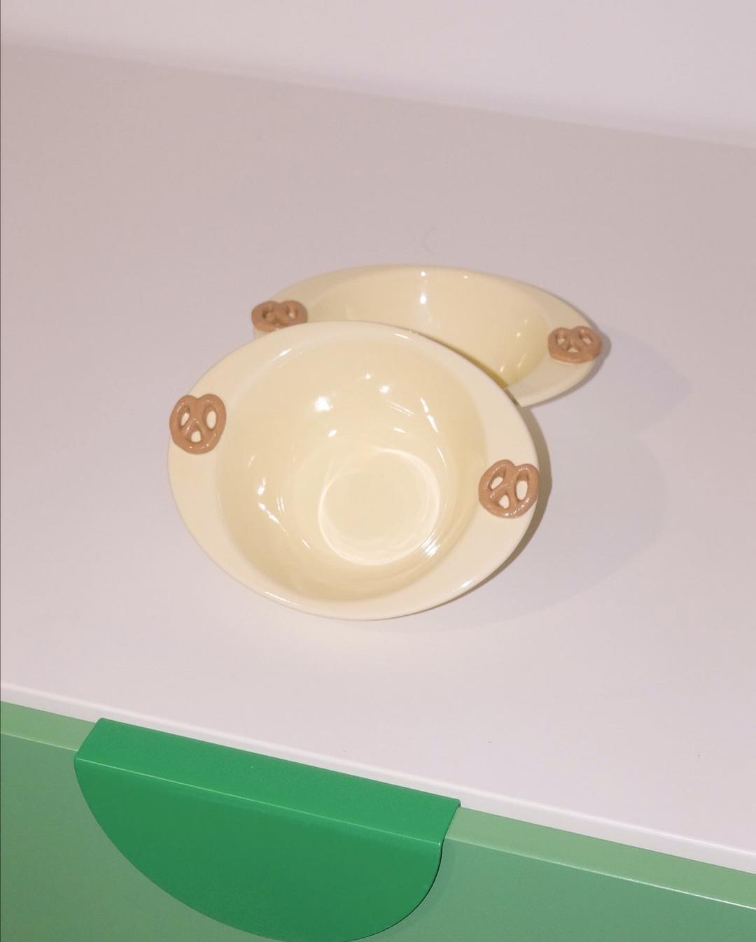 pretzel bowl