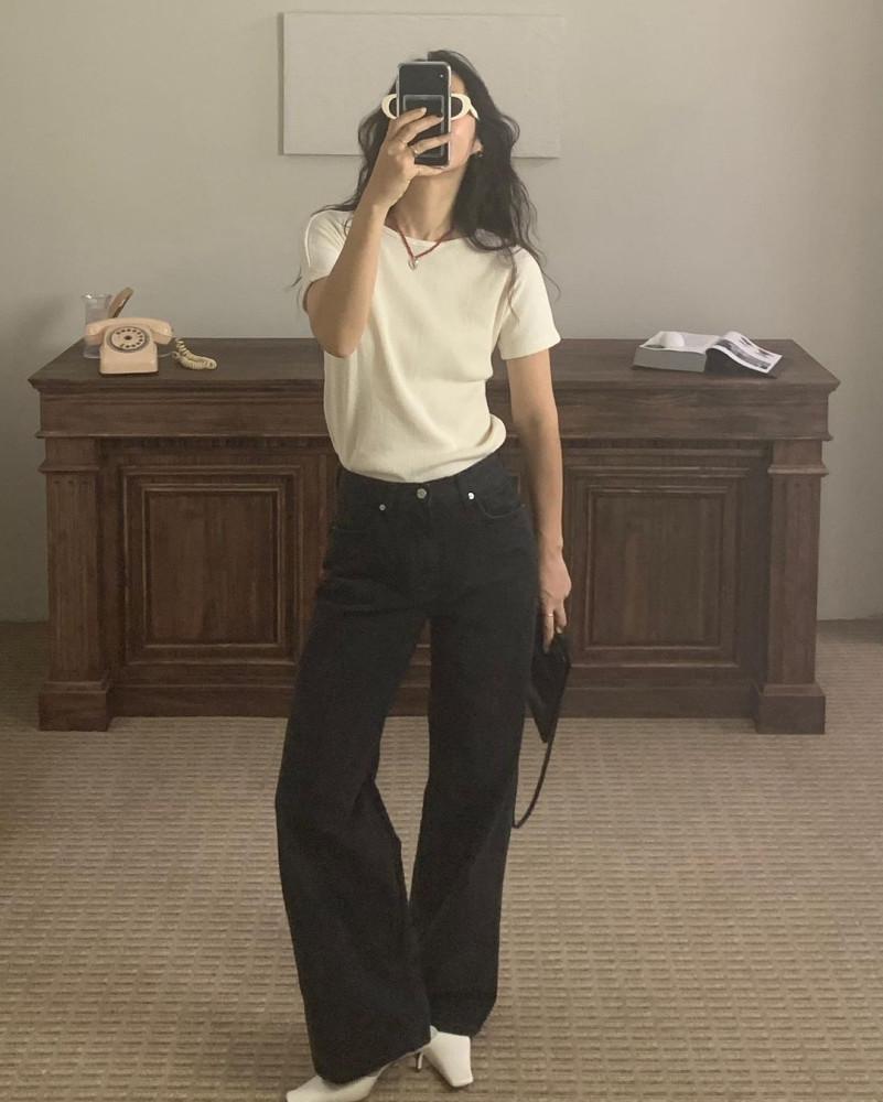 VASIL 바질 크러쉬 데님 포켓 흑청 팬츠