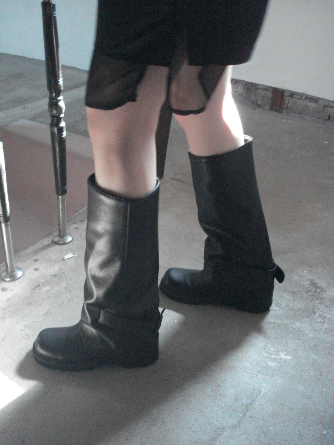 127룸 warmer leather boots