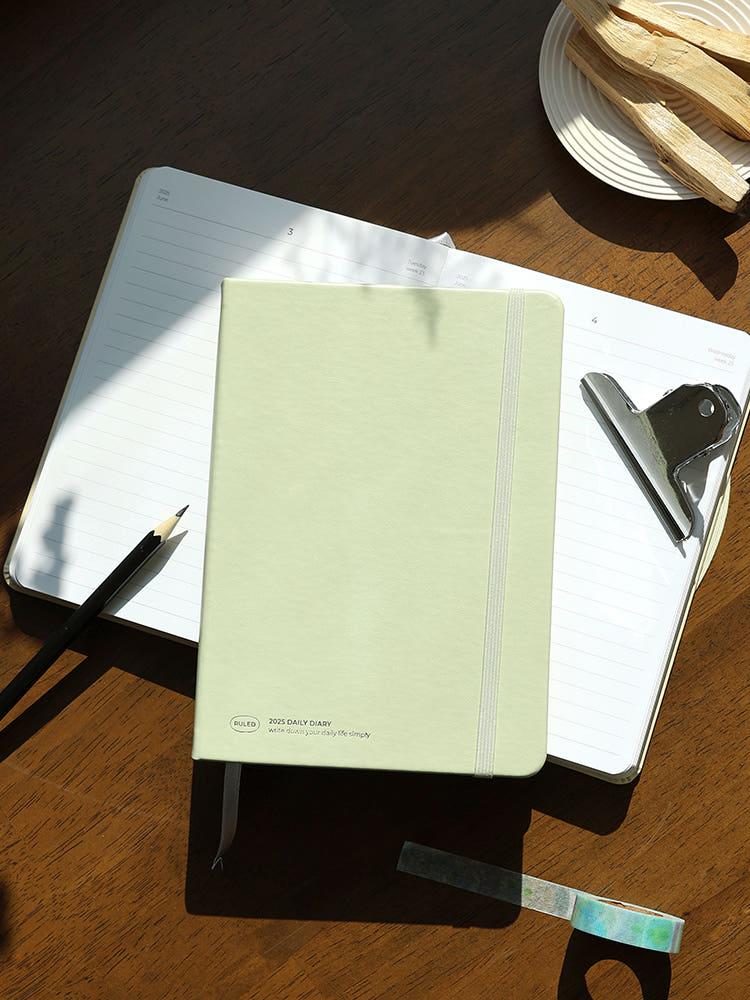 2025 매트북 데일리 다이어리 (날짜형 25년 데일리 일기다이어리)