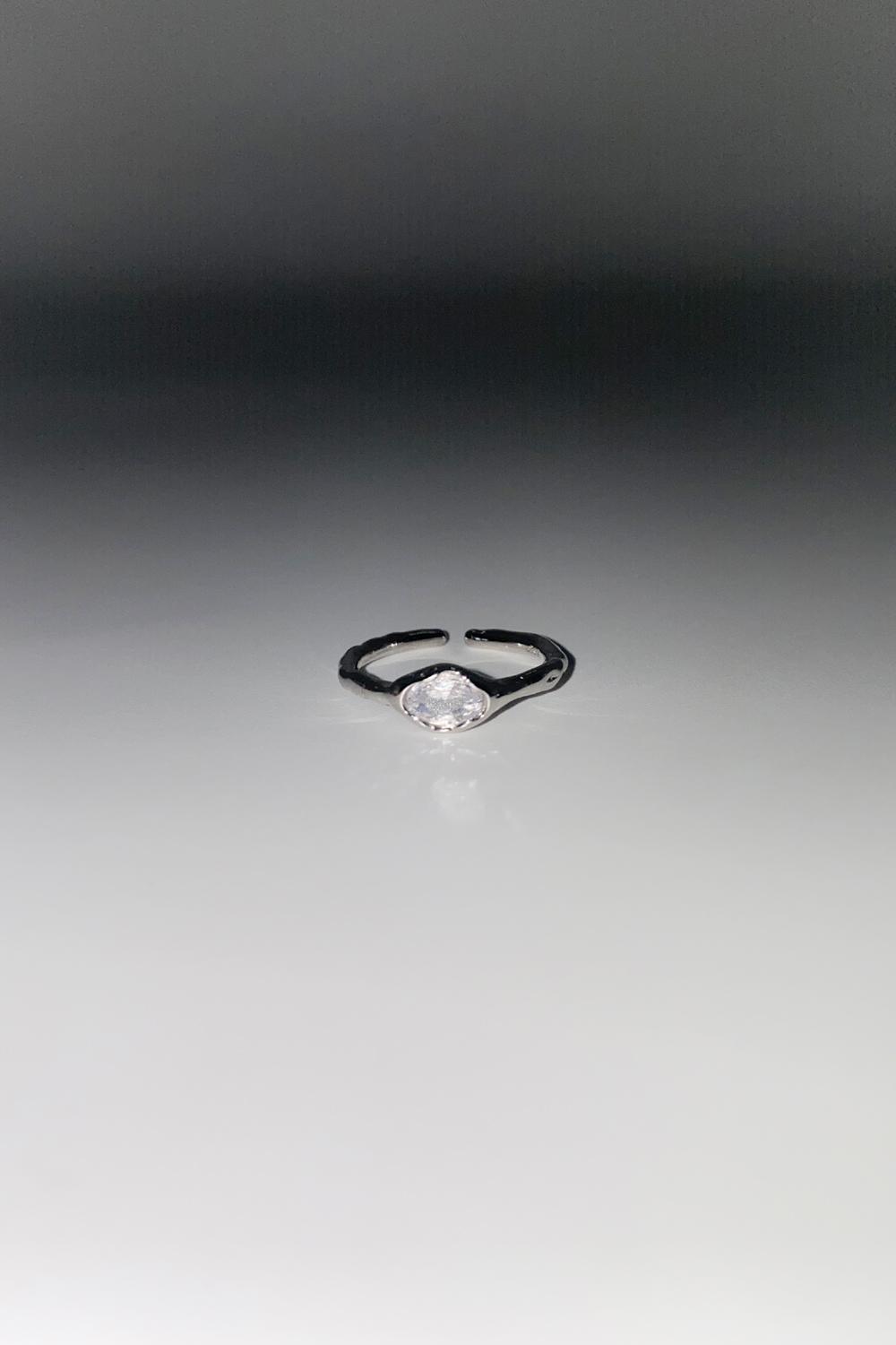 Pure Drop Ring
