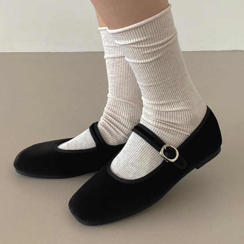 곰블리 메리제인 슈즈 🤎 비엔트 배색 투톤 벨벳 스퀘어 하객룩 플랫 단화 구두 (1cm)