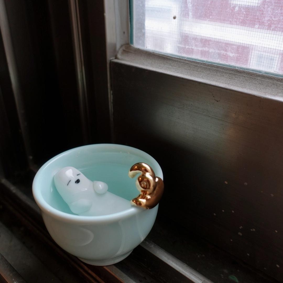 목욕시간 옥색 잔