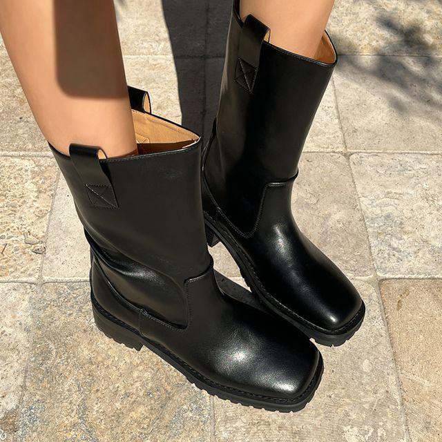 [RB4391] 바넬 스퀘어 미들 부츠 4cm