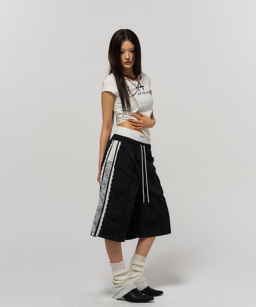 LACE SAGGING BERMUDA PANTS BLACK