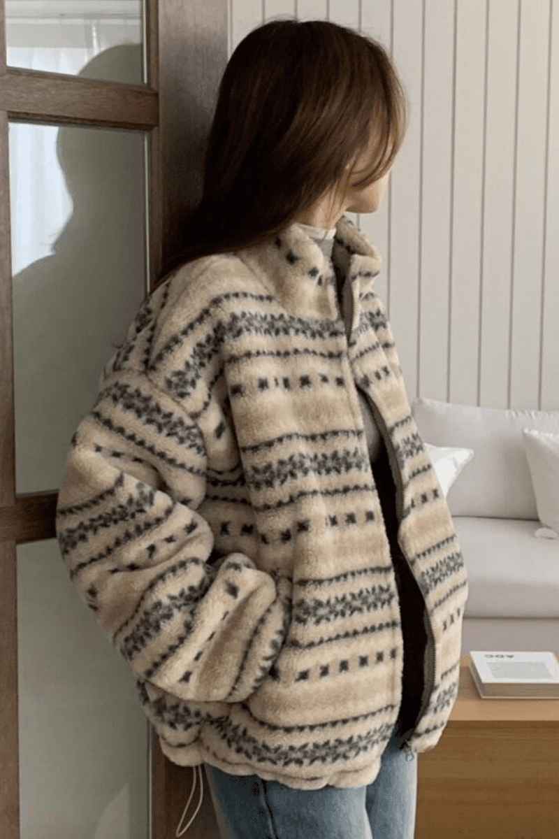 스테디 [노르딕/양털안감] 나디 코위찬 뽀글이 후리스 집업 점퍼 (3colors)