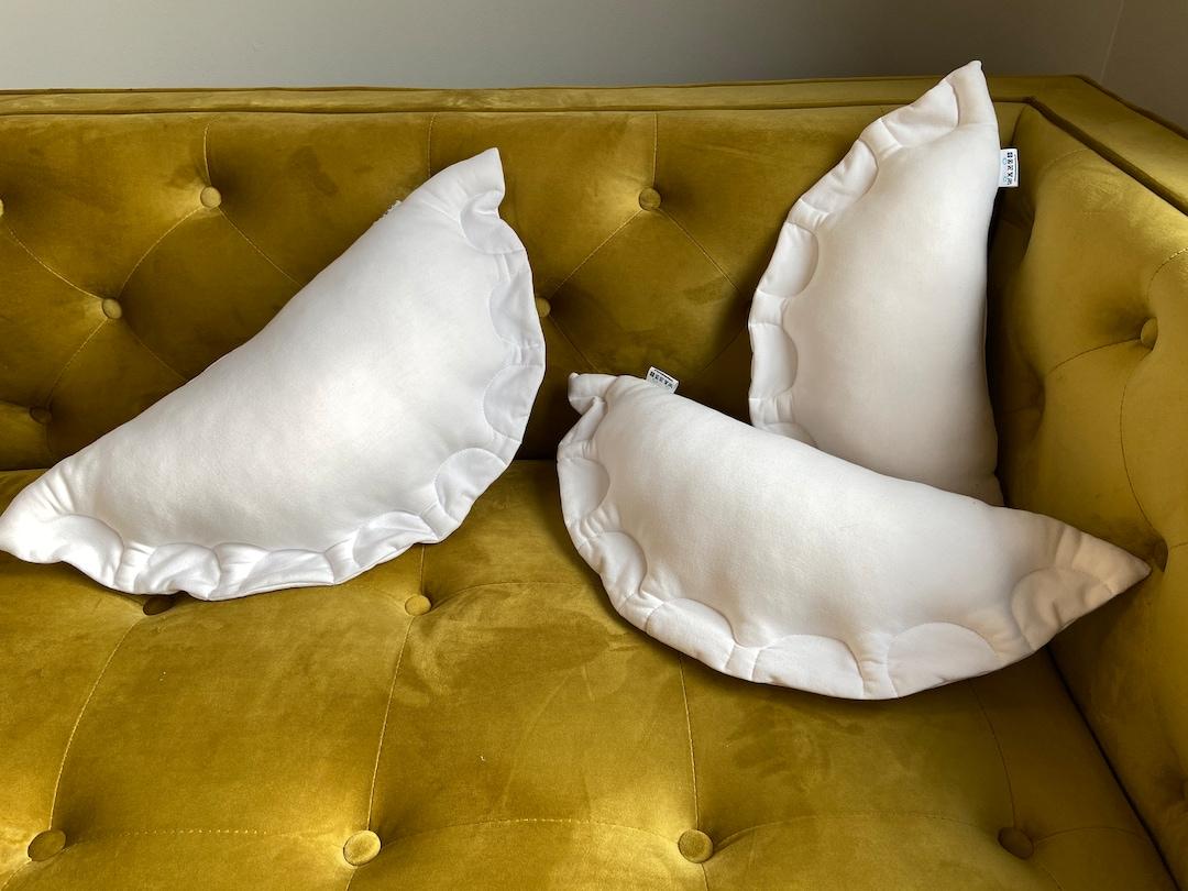 Pierogi / Pierogi Pillow / Dumpling cushion / Polish gift / Food pillow/ Polish pierogi / Gyoza / Pierogies / Polish dumpling