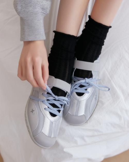 로마리 레이스업 스니커즈 그레이쉬 블루 FLOTGA1W89
