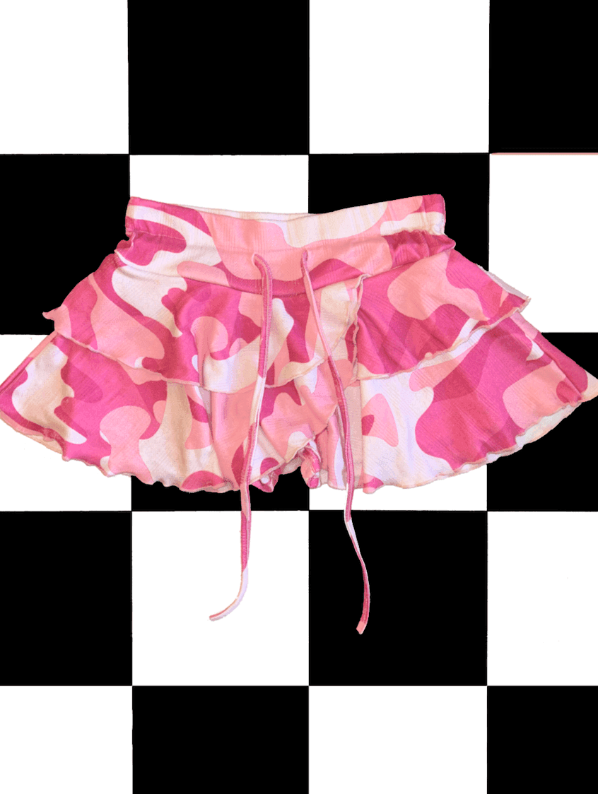CAMO POINTELLE SKORT IN PINK