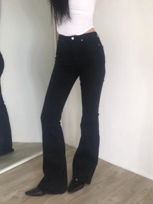 블랙 데님 부츠컷 팬츠