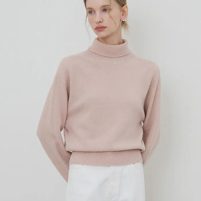 세더 네크슬릿 폴라 니트 핑크
