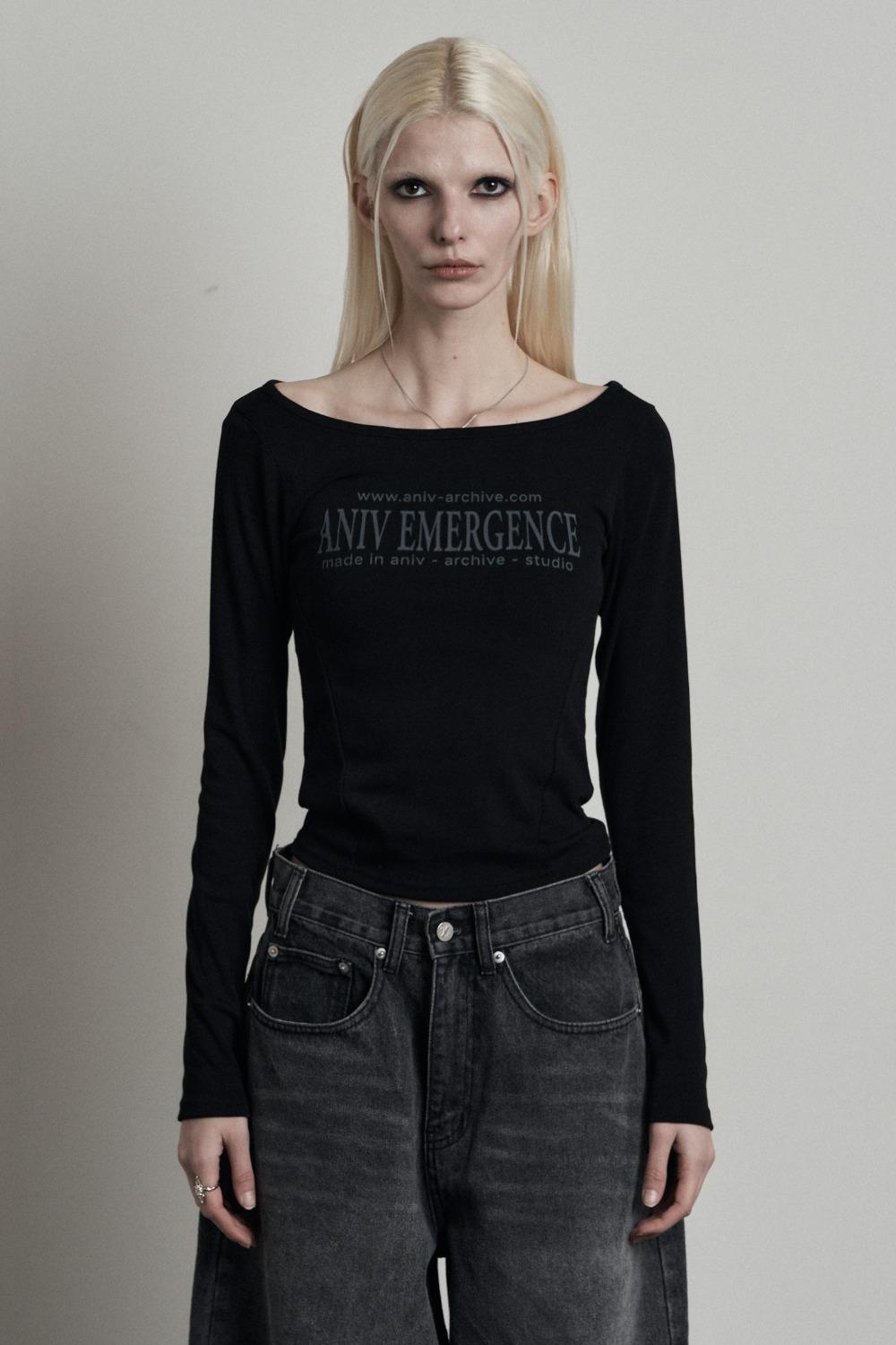 EM GRAPHIC LOGO SLEEVE BLACK