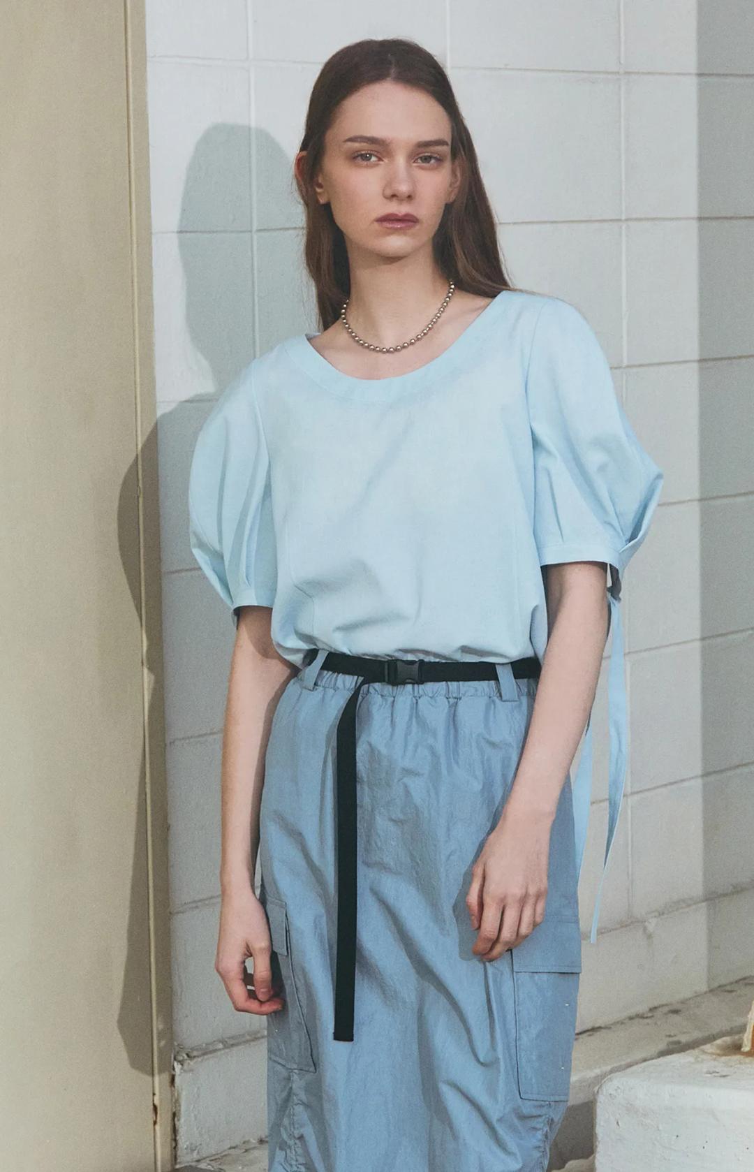 리본 퍼프 블라우스