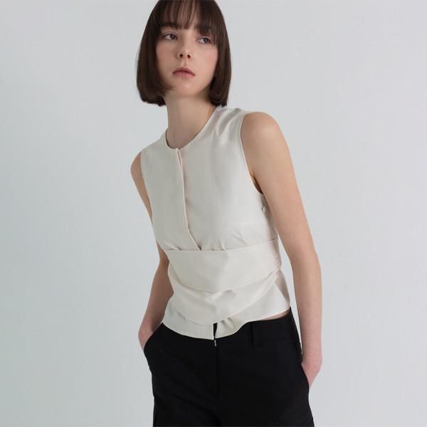 Scarf Sleeveless Shirt