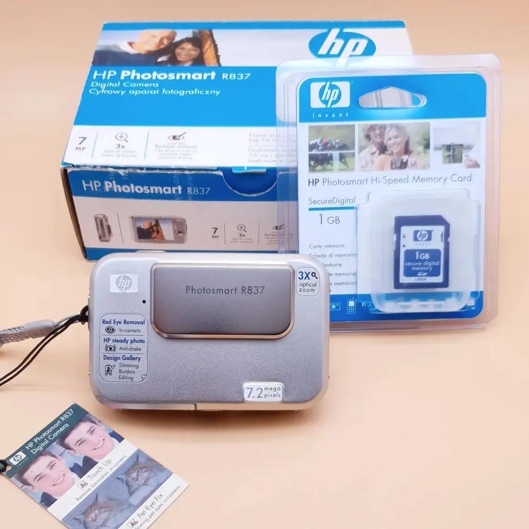 HP 포토스마트 R837 디지털 카메라