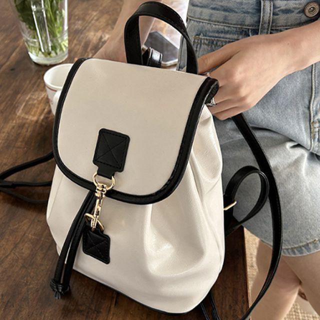 룩앤핏 스웨이드 레더 배색 복조리 백팩 7005