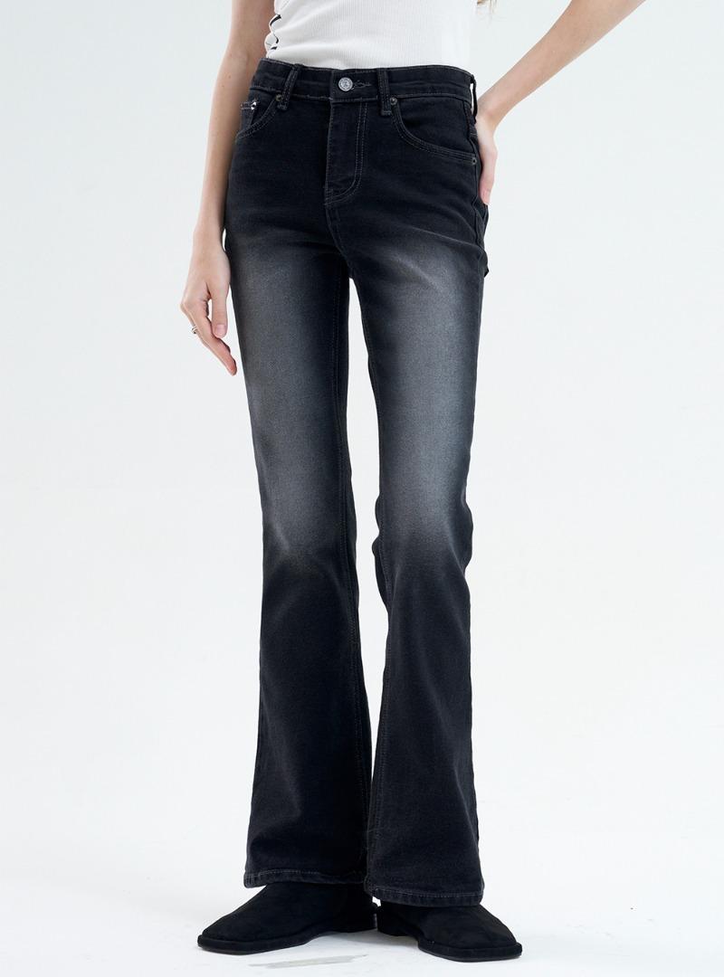 [FAINA 7163] 커버밴드 캣 브러쉬 부츠컷 데님 팬츠 (블랙)