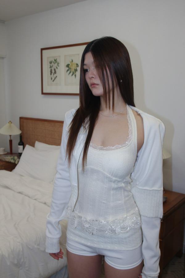 수베니어헤드 lace halter neck tank top