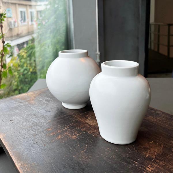 [일상여백Exclusive] 쪼꼬미 달항아리와 미니매병