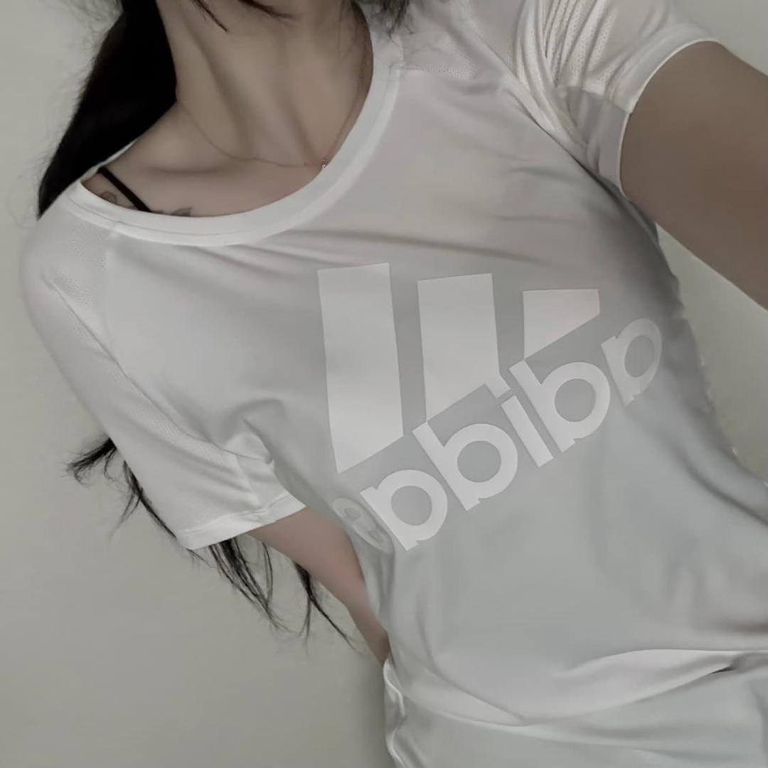 아디다스 화이트 반팔티 | 후루츠패밀리