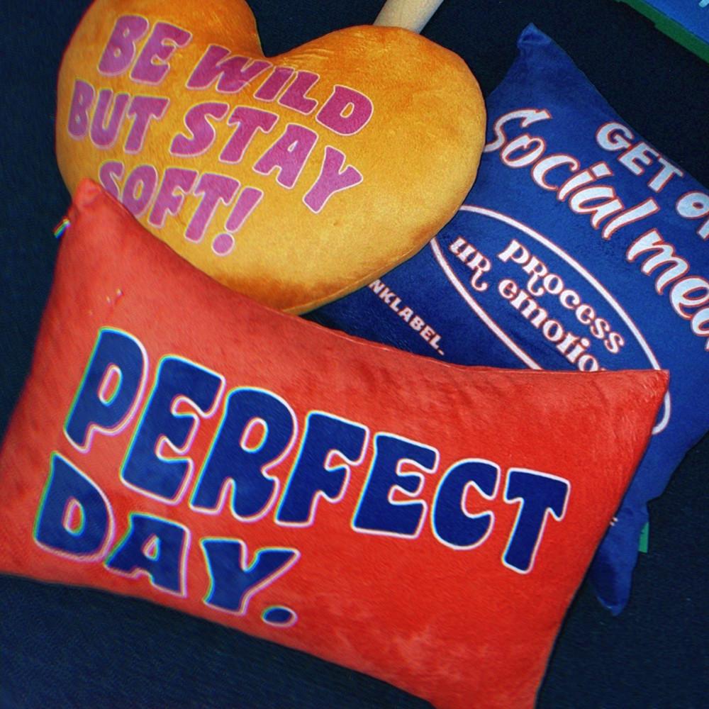 키치 하이틴 쿠션 3colors 미국 빈티지 레트로 베개 커버 일체형 거실 침실 인테리어