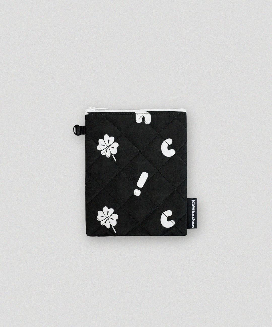 패디드 럭키홈 파우치 - 블랙