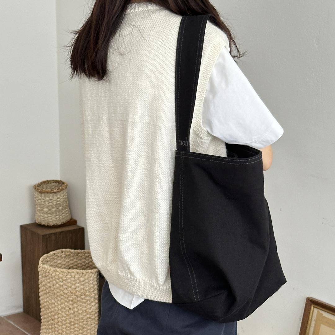 Basic bag - black (S size)