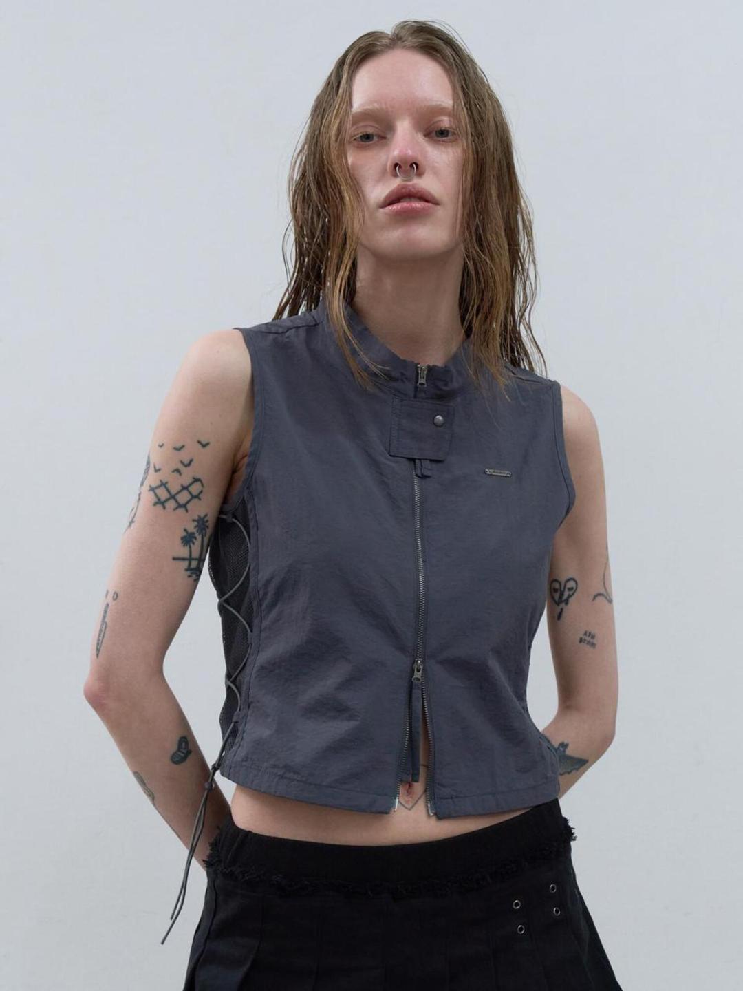 MESH LINE VEST ZIP-UP [CHARCOAL]