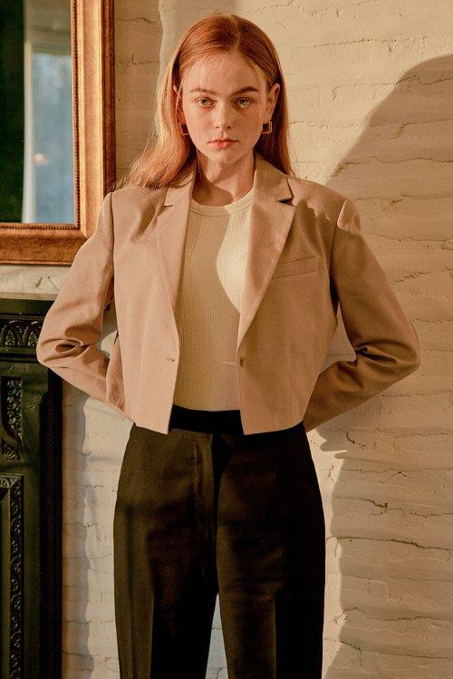 Classic Crop jacket (beige)