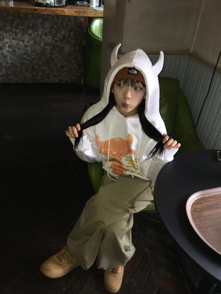 [브레드읍읍] 하이호체리 hApPy 2k24 후드 3 Colour (3종)