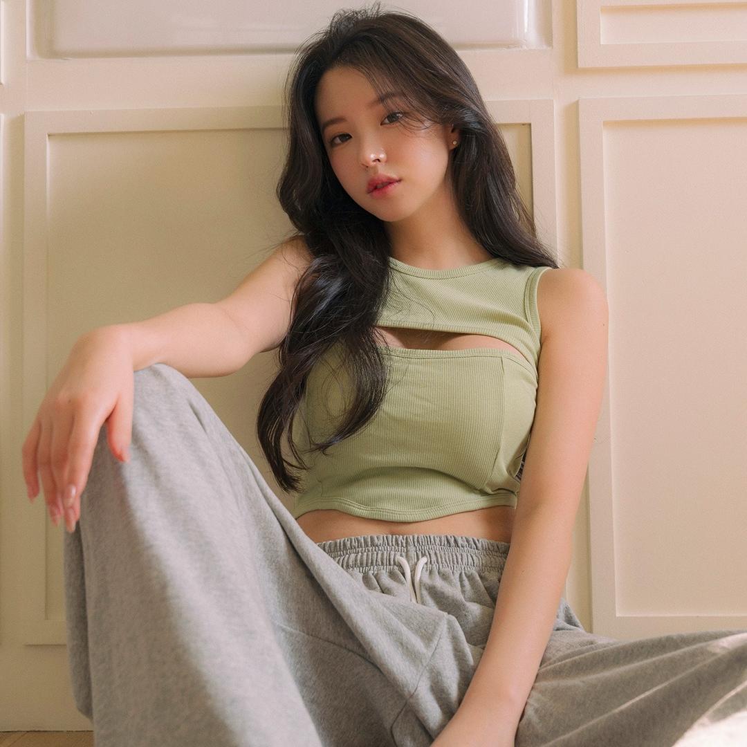 [노브라웨어] 바스트 트임 크롭 캡나시