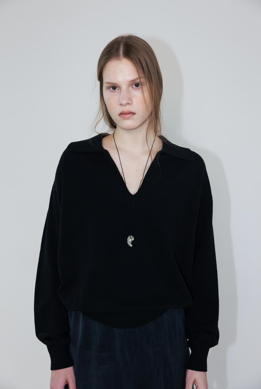 TORI SWEATER (BLACK)