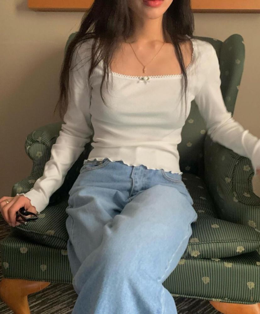 당일/ 리본스퀘어 레이스 티 물결 긴팔 코튼 스퀘어넥 슬림핏(3col) : 누시페라 Nucifera