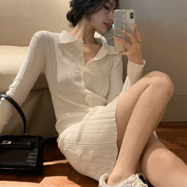 당일출고 [무배] 데일리 슬림핏 H라인 민소매 셔링 플레어 단추 퍼프 소매 뷔스티에 데님 쉬폰 캉캉 봄 플라워 플리츠 스퀘어넥 A라인 프릴 셔츠 니트 시스루 레이스 브이넥 모직 라운드 벨벳 빅사이즈 체크 골덴 배색 트렌치 카라 언발 러플 스모크 밴딩 뒷트임 골지 랩 홀터넥 도트 스티치 루즈핏 레더 파티룩 초커넥 후드 미니 롱 원피스 (1C)