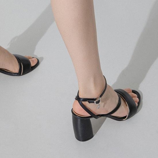 Daisy Sandal - Black