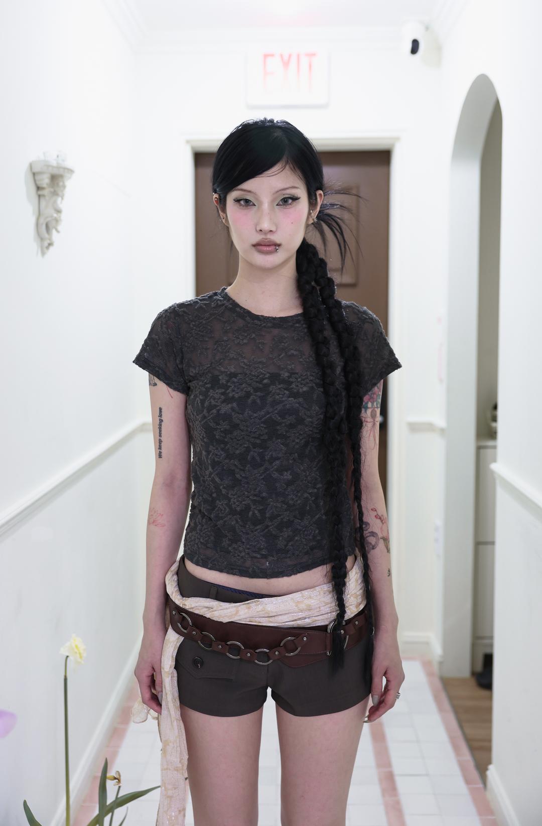 [Pink orchid house] Flower lace T (4color) (Gray)