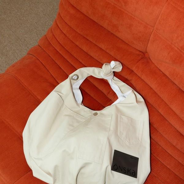 [3/3출고] REVERSIBLE POCKET BAG (LIGHT YELLOW & WHITE)