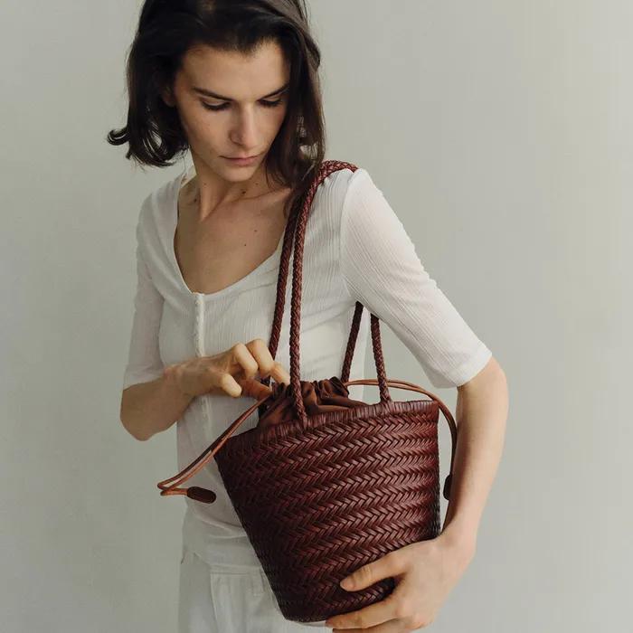 [29CM 단독]Bucket loom shoulder bag Caramel