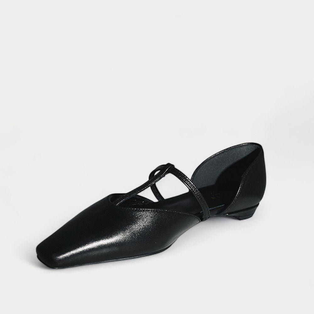 T Strap Sandals - Black