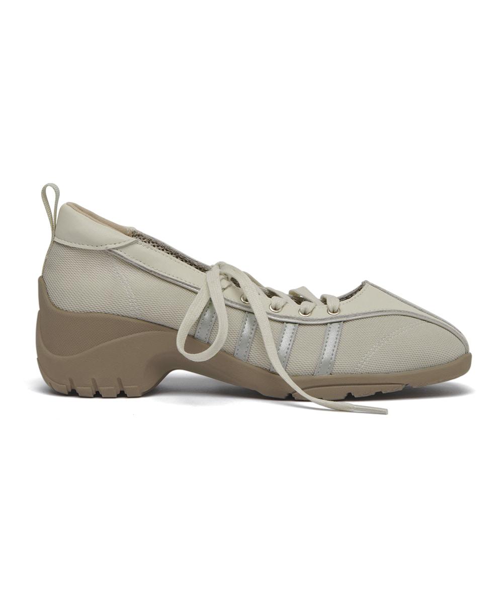 [아일릿 착용][NEW 5%] BLISS HEEL LACEUP SNEAKERS - BEIGE