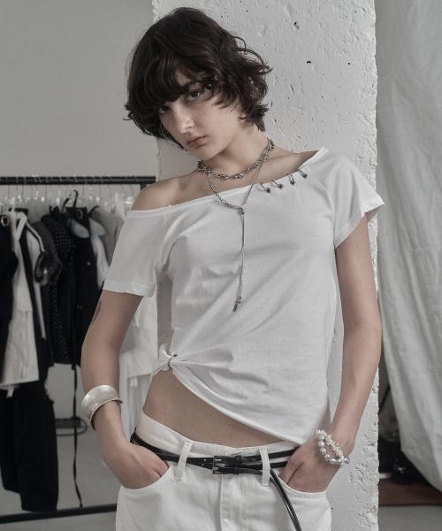 UNBALANCE PIERCING EYELET T-SHIRT WHITE