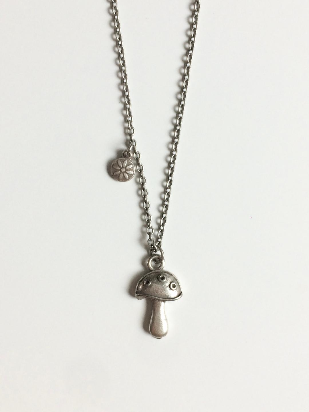 vintage mushroom necklace