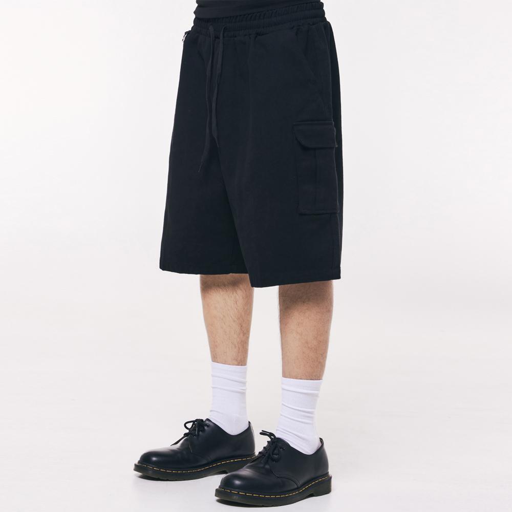 코튼 데님 와이드 카고 하프팬츠 [블랙]