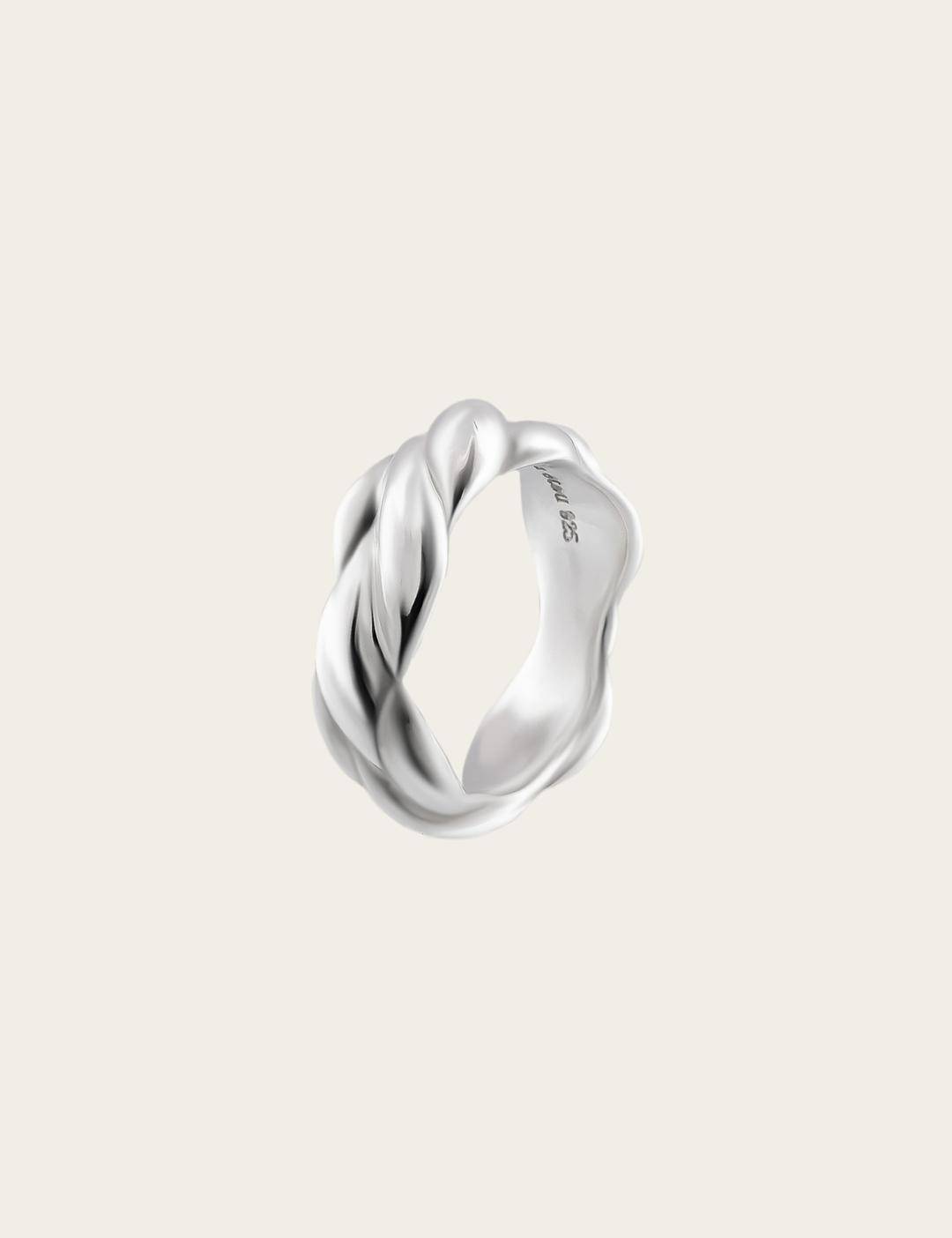 [ Essential ] Twist Rope Ring