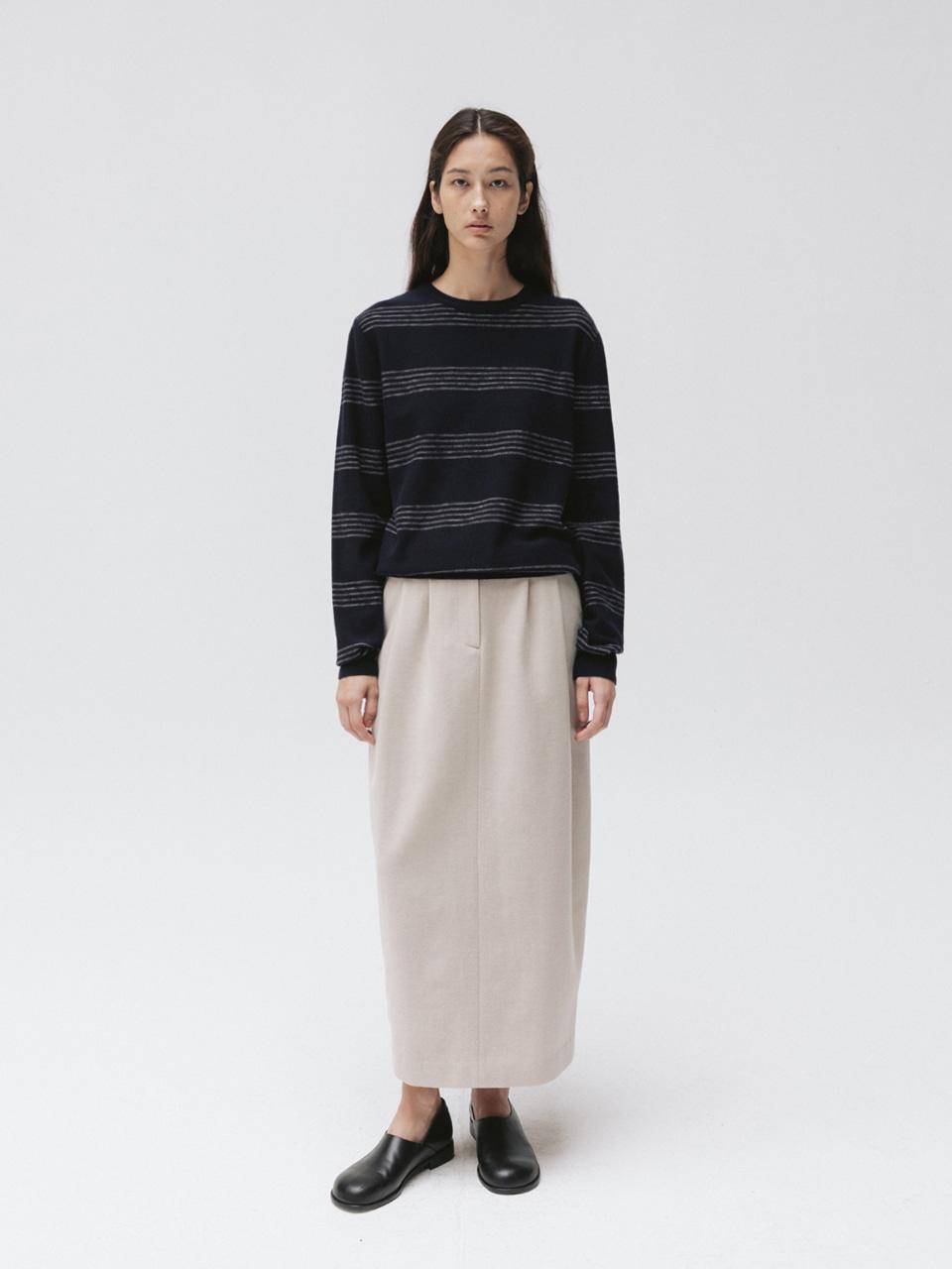 reverse stripe knit (navy)