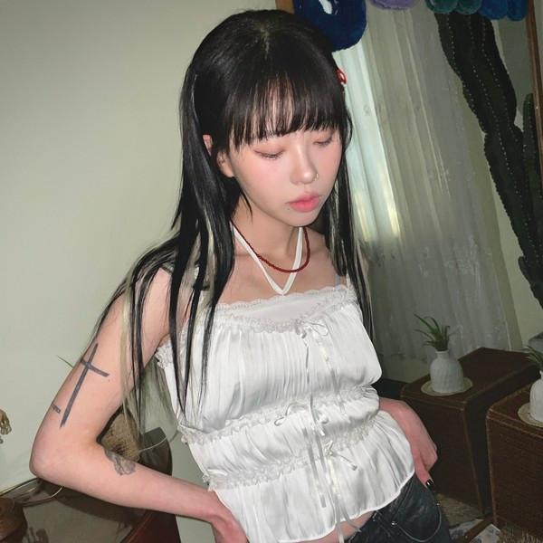 akasi ribbon lace bustier